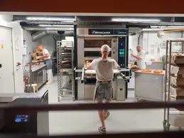312-biocoop-marseille-les-bonnes-graines-magasin-bio-boulangerie-pain-levain.webp